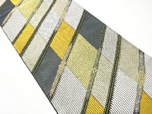 変わり縞に花唐草模様織り出し　袋帯